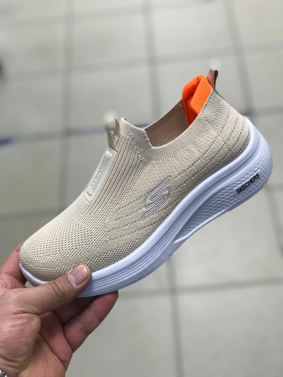 кроссовки,женские кроссовки,кроссовки летни,спортивная ,кроссовки дышащие