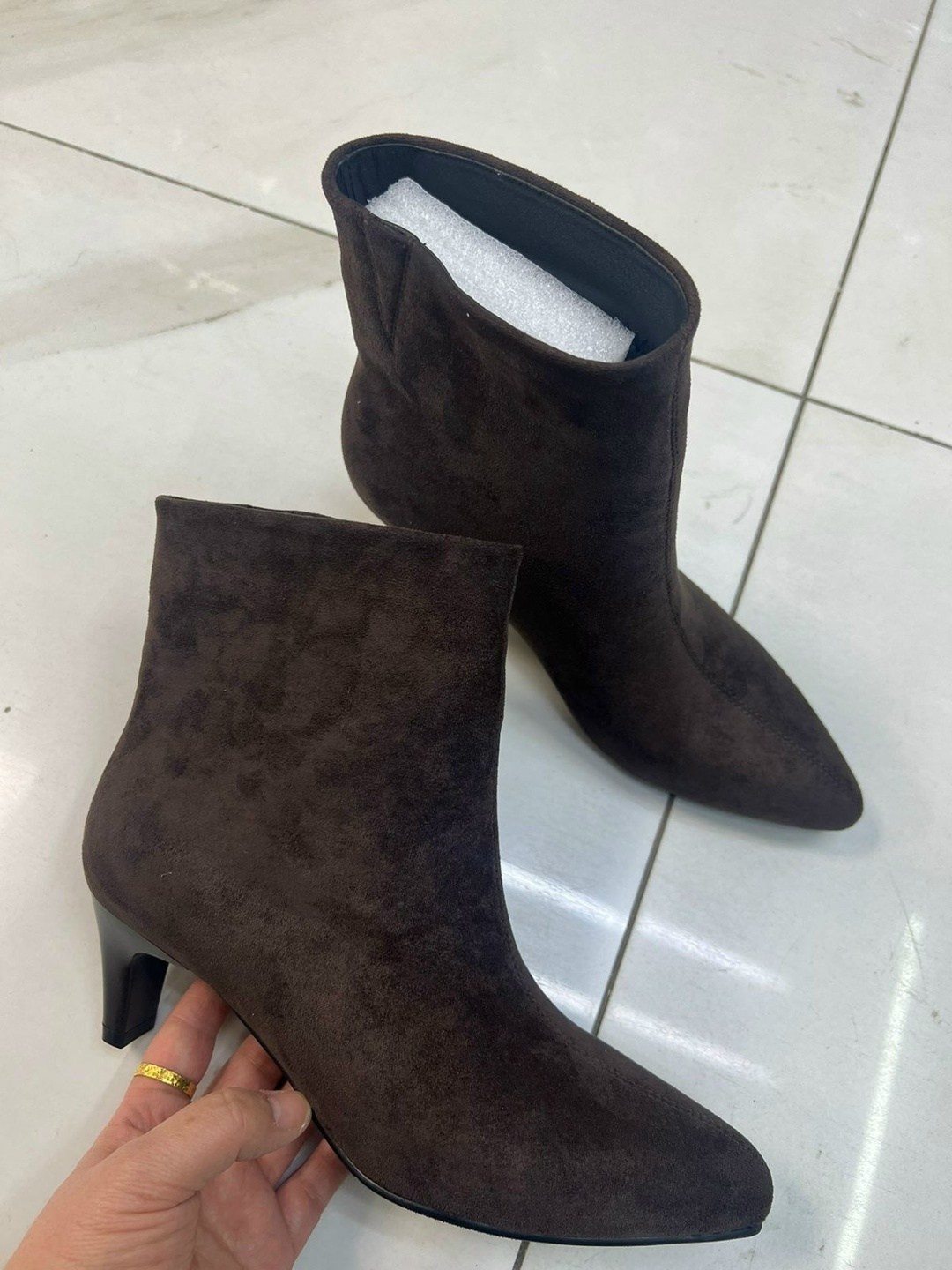 ,женские ботильоны,модные ботильоны,женские ботильоны на высоком каблуке с острым носком,ботильоны zara натуральная кожа женские