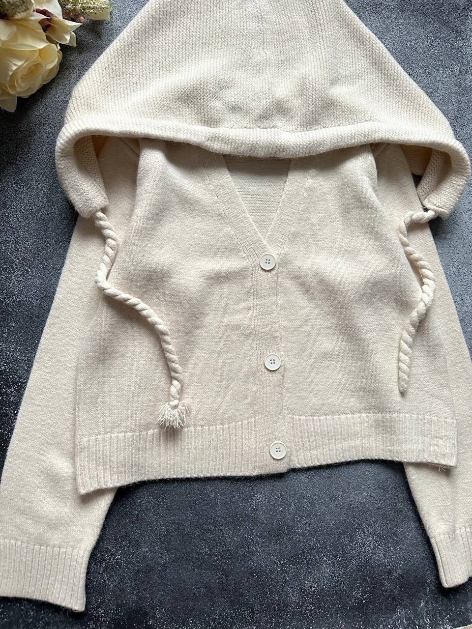 вязаные кардиганы,теплая кофта,кофта женская,вязаный кардиган с капюшоном,женский вязаный кардиган с капюшоном