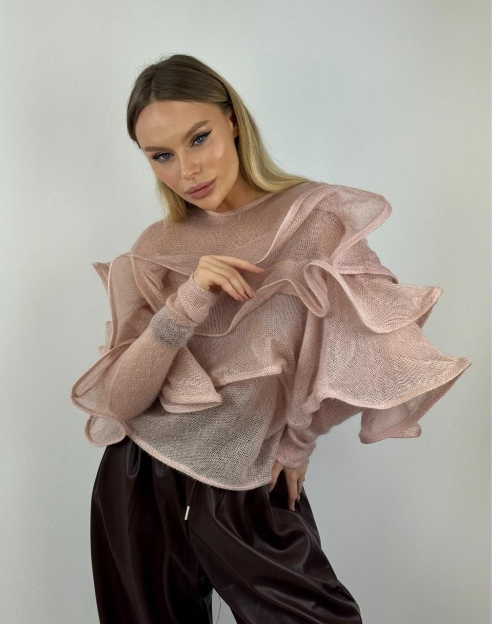 свитшот,свитшот vittoria vicci летние черный,свитшот vittoria vicci,блузка с оборками,блузка с рюшами