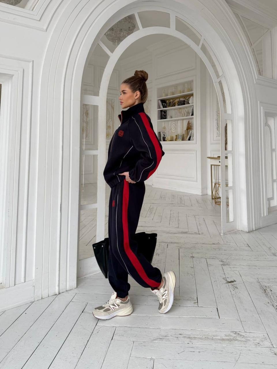 спортивный костюм женский,спортивный костюм,спортивный костюм женский с лампасами,стильный спортивный костюм,спортивный костюм style
