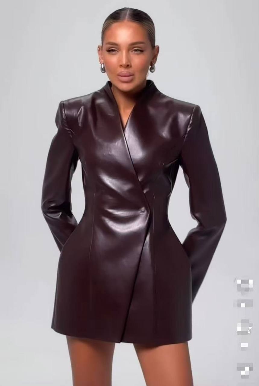 девушка,женщина,красивая девушка блондинка,женщины блондинки,блондинк