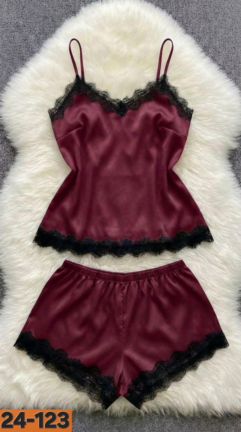 женская пижама,пижама женская комплект,атласная пижама женская с шортами,пижама розовая,пижама женская с шортами шелковая