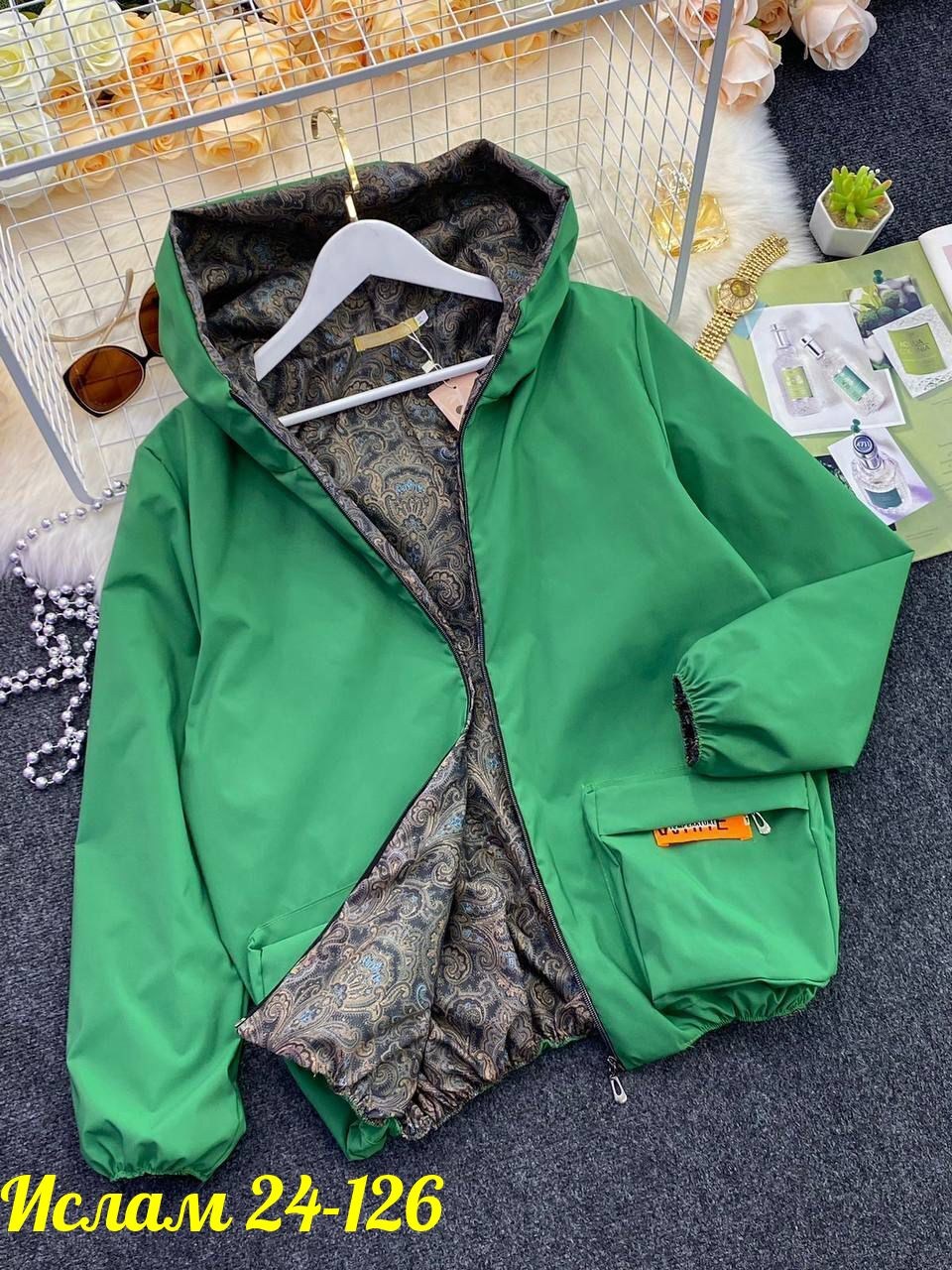 легкая куртка,куртка демисезонная,ветровка,куртка,весенние куртка