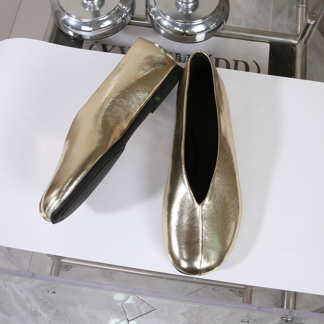 женские туфли на плоской подошве,туфли на плоской подошве,, на плоской подошве,женские туфли лодочки