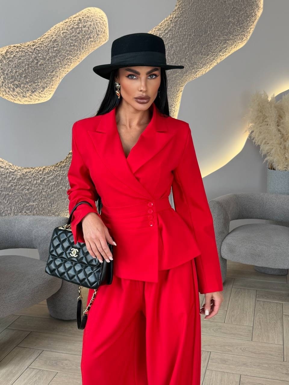 брючный костюм,женский брючный костюм,костюм брючный праздничный matreshka love,костюм с брюками,малиновый костюм женский брючный