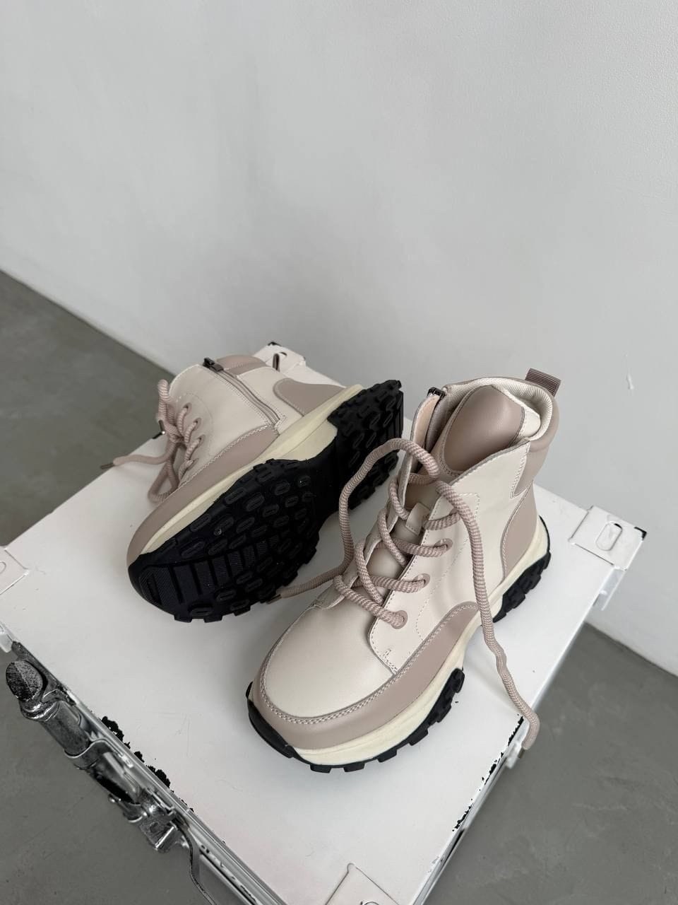 ,ботинки женские,зимняя  женская,ботинки белые,ботинки