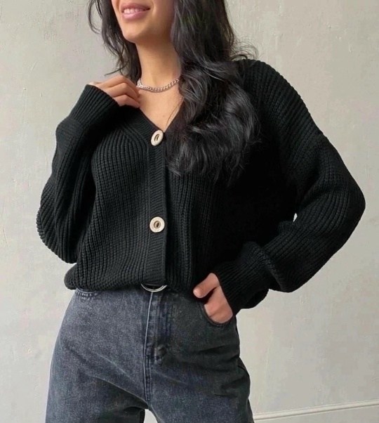 кардиган вязаное,вязаный женский кардиган,кардиган,джемпер кардиган,вязаный кардиган на пуговицах