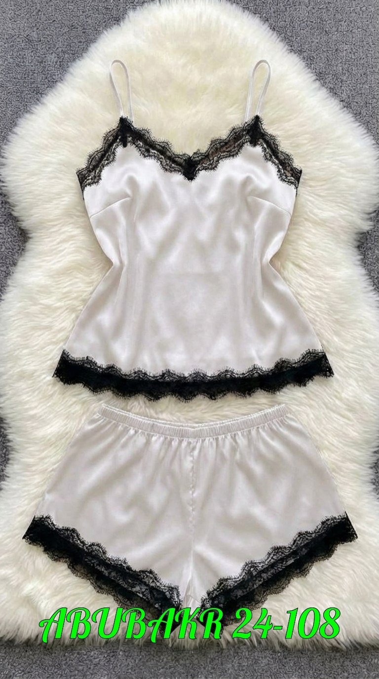 пижама женская топ и шорты,пижама женская атласная,женская шелковая пижама топ и шорты с кружевом в черном цвете,пижама женская топ,пижама женская