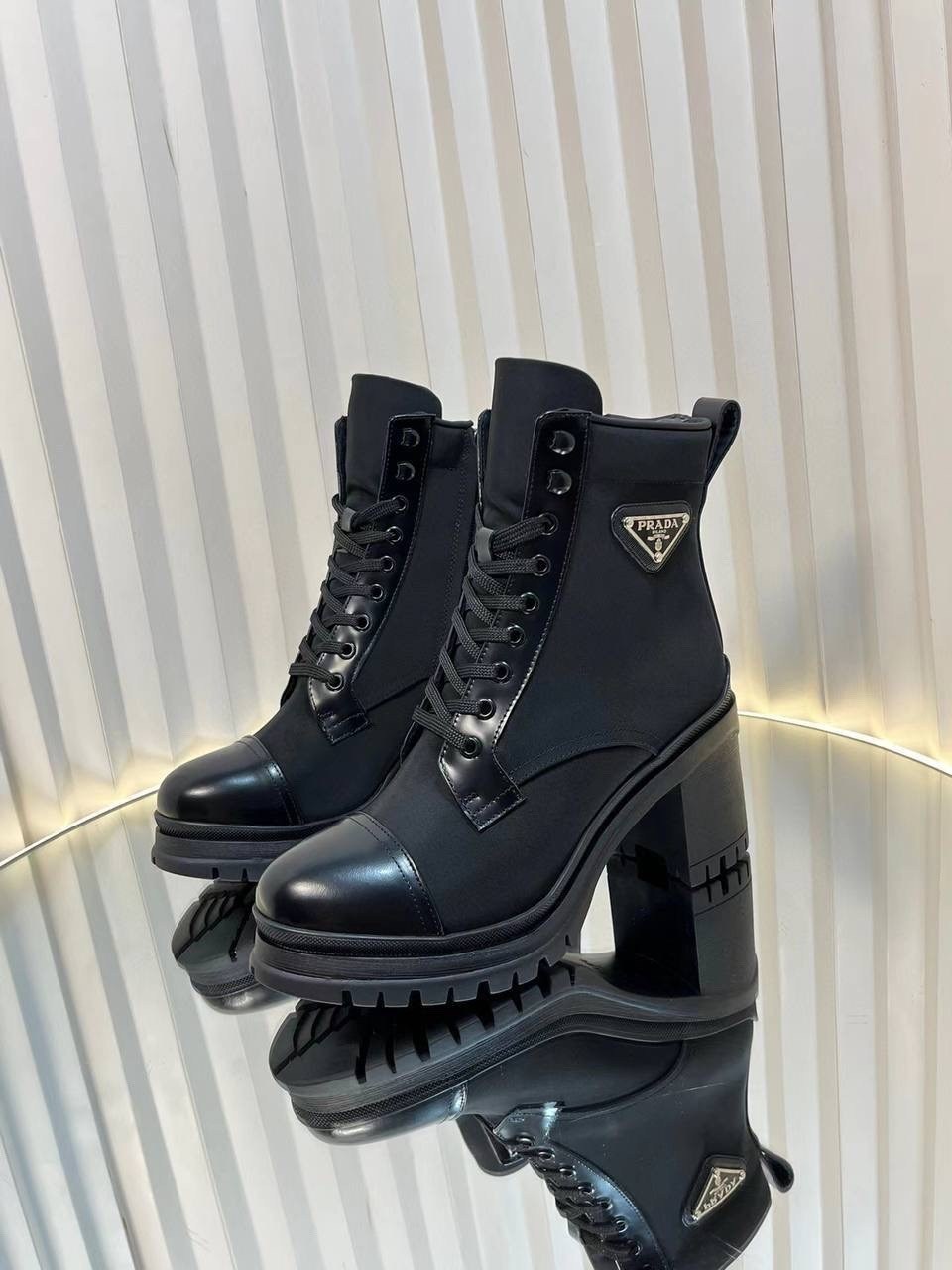 ботинки prada,,ботинки прада,прада ,ботинки женские