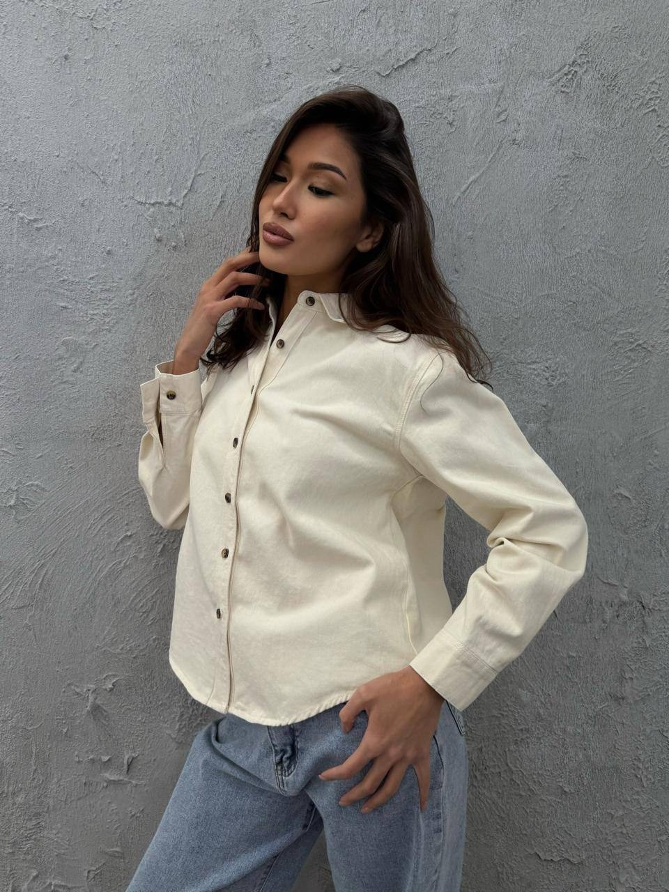 женская белая рубашка,женская рубашка,рубашка оверсайз белая,льняная рубашка оверсайз,стильная рубашка
