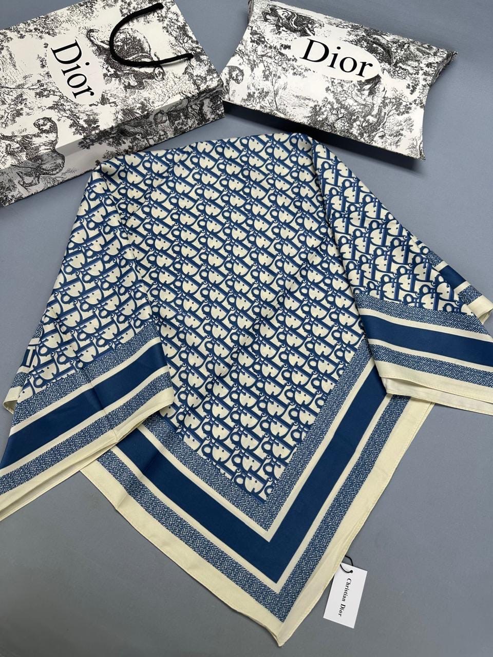 брендовый платок,платки женские,платок dior из шелка,платок шелковый женский,стильные платки