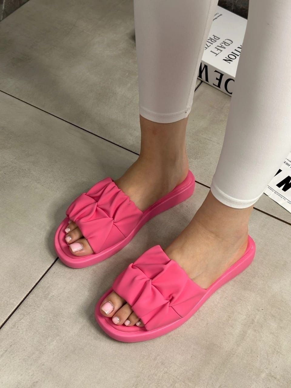 шлепанцы женские,шлепки женские,шлепанцы женские шлепки,шлепки дутые модные женские,