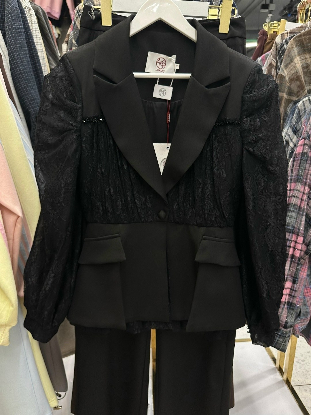 женский брючный костюм двойка,женский дизайнерский костюм элегантный кружевной блейзер и брюки-клеш,костюм женский,костюм с брюками,костюм