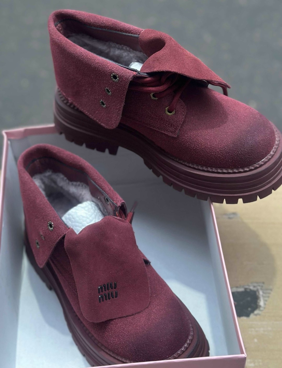 ботинки замшевые miu miu,,ботинки miu miu,женские ботинки,ботинки замшевые