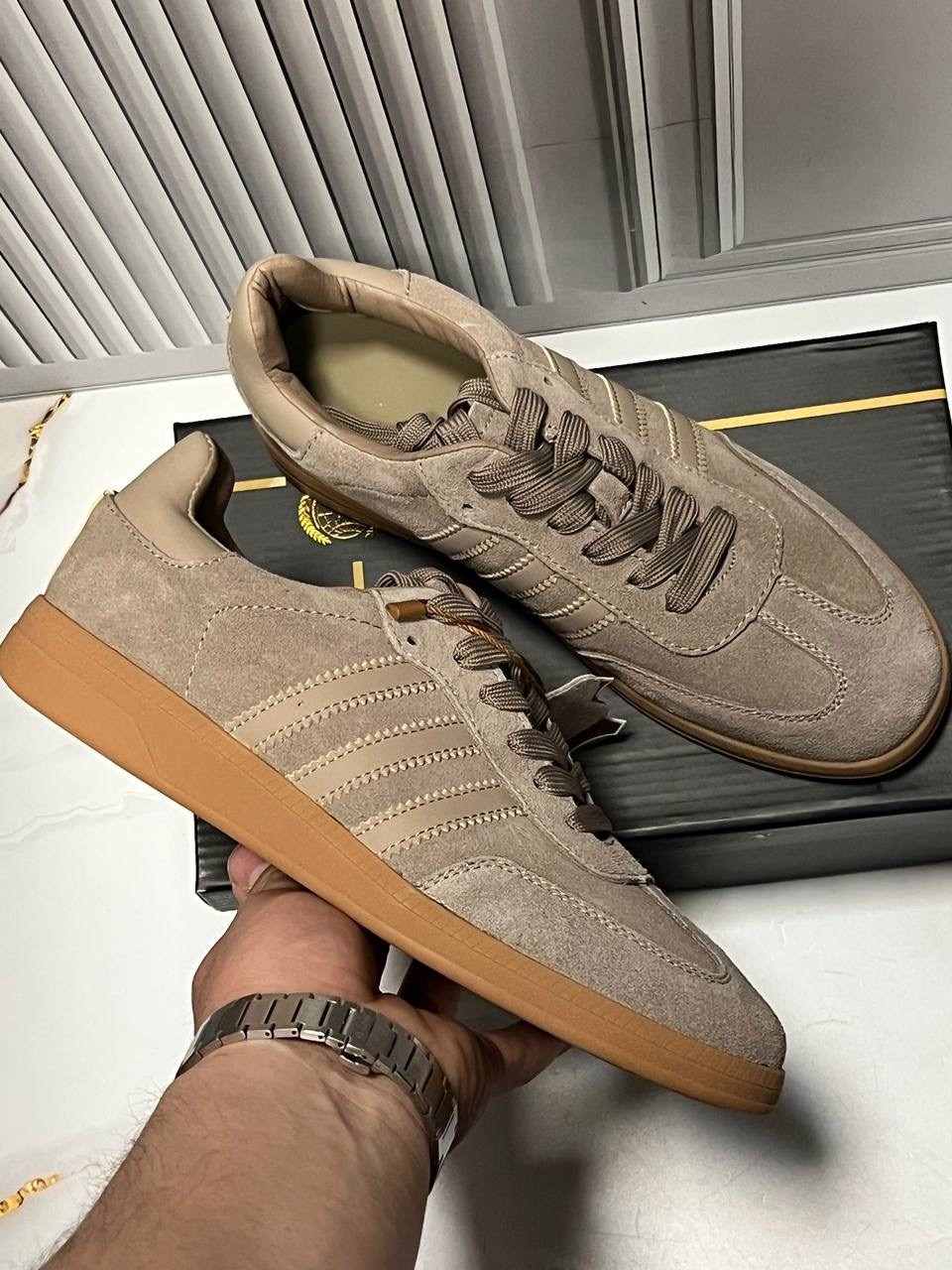 женские кроссовки из замши loro piana коричневые,замшевые кроссовки,,кеды замшевые,кроссовки из натуральной замши