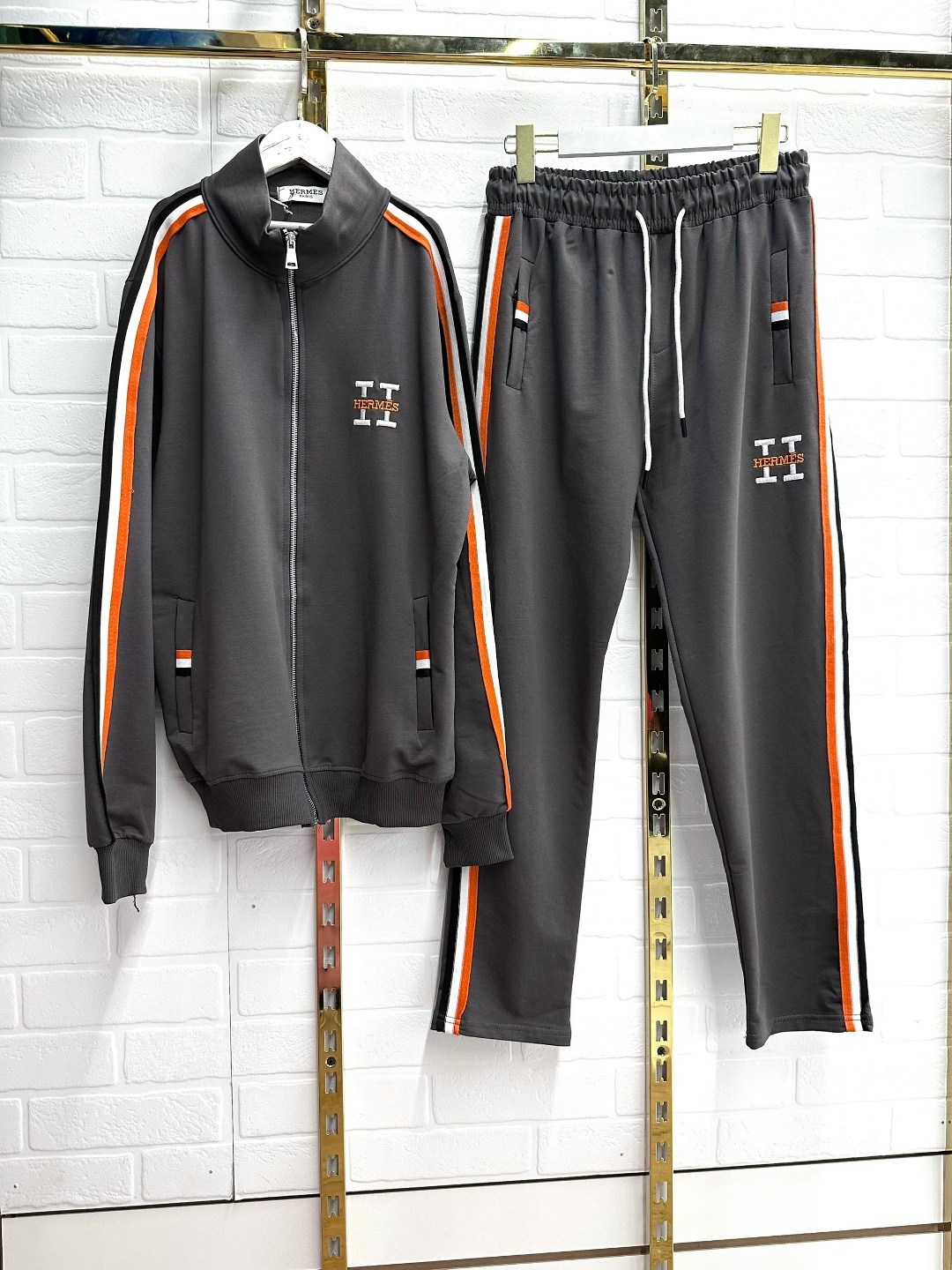 спортивные костюм,мужской повседневный спортивный костюм,мужской спортивный костюм,спортивный стиль одежды для мужчин,повседневный спортивный костюм