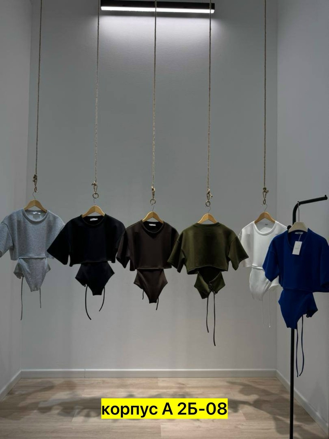 свитшот повседневный,кофта теплая,свитшот молодежный,женский свитшот,кофта укороченная