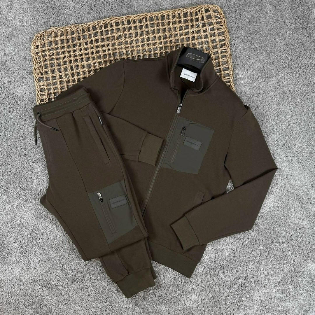 спортивный костюм kiton,спортивный костюм hugo boss,мужской спортивный костюм,спортивный костюм,спортивный костюм для мужчин