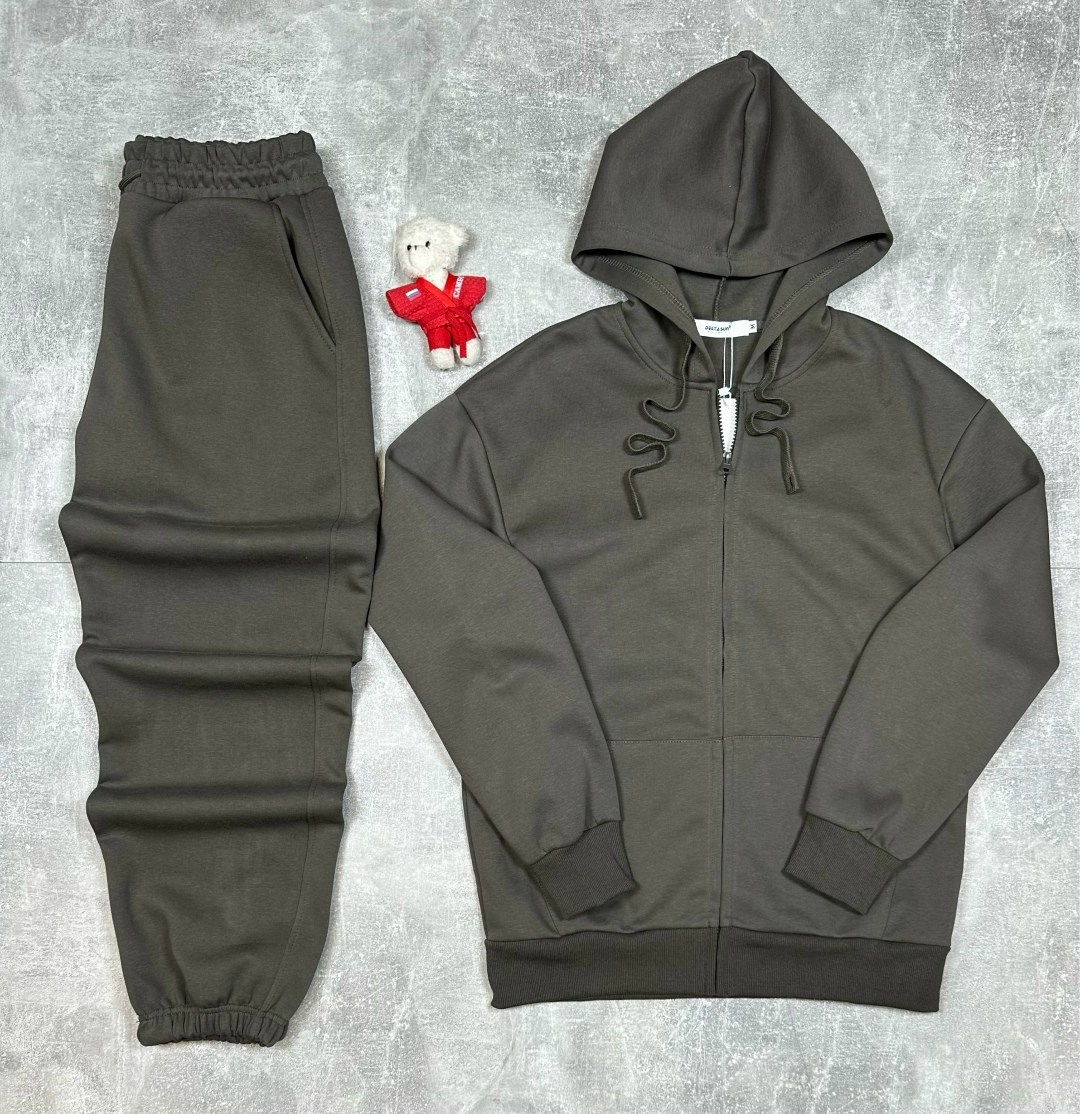 спортивный костюм brunello cucinelli,костюм спортивный,спортивный костюм мужской,спортивный костюм для мужчин,костюм на флисе мужской