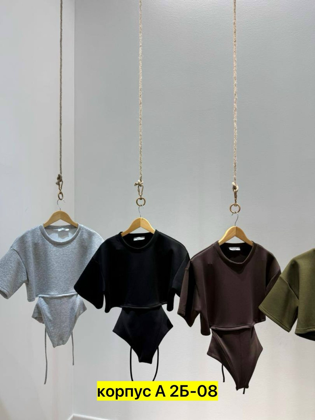 свитшот повседневный,кофта теплая,свитшот молодежный,женский свитшот,кофта укороченная