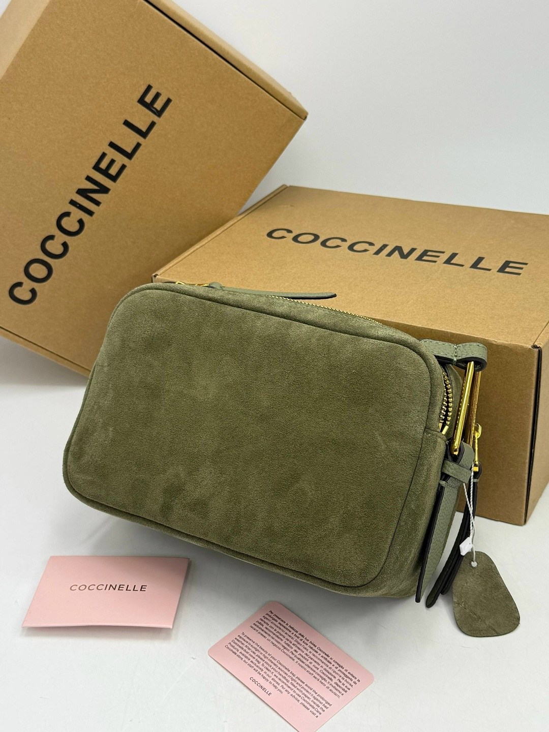 сумка coccinelle,сумка женская coccinelle,сумка женская brand-on из натуральной кожи и замши,замшевые coccinelle,женская сумка в стиле coccinelle замша натуральная+ кожа натуральная