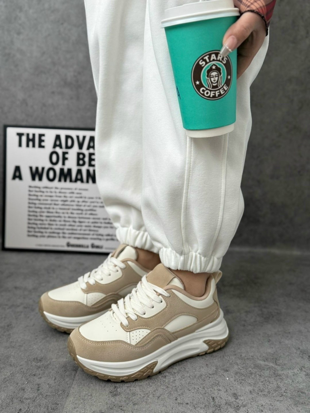 женские кроссовки,кроссовки,кроссовки женские белые,кроссовки белая,модные кроссовки