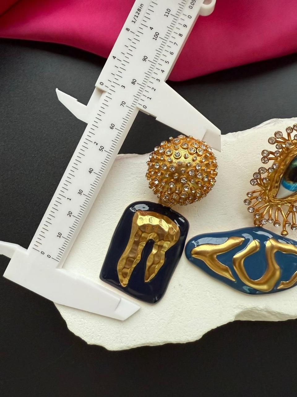 сумка-тоут schiaparelli,бархатная сумка для глаз schiaparelli premium sense demon,сумка schiaparelli,женская сумка schiaparelli,сумка