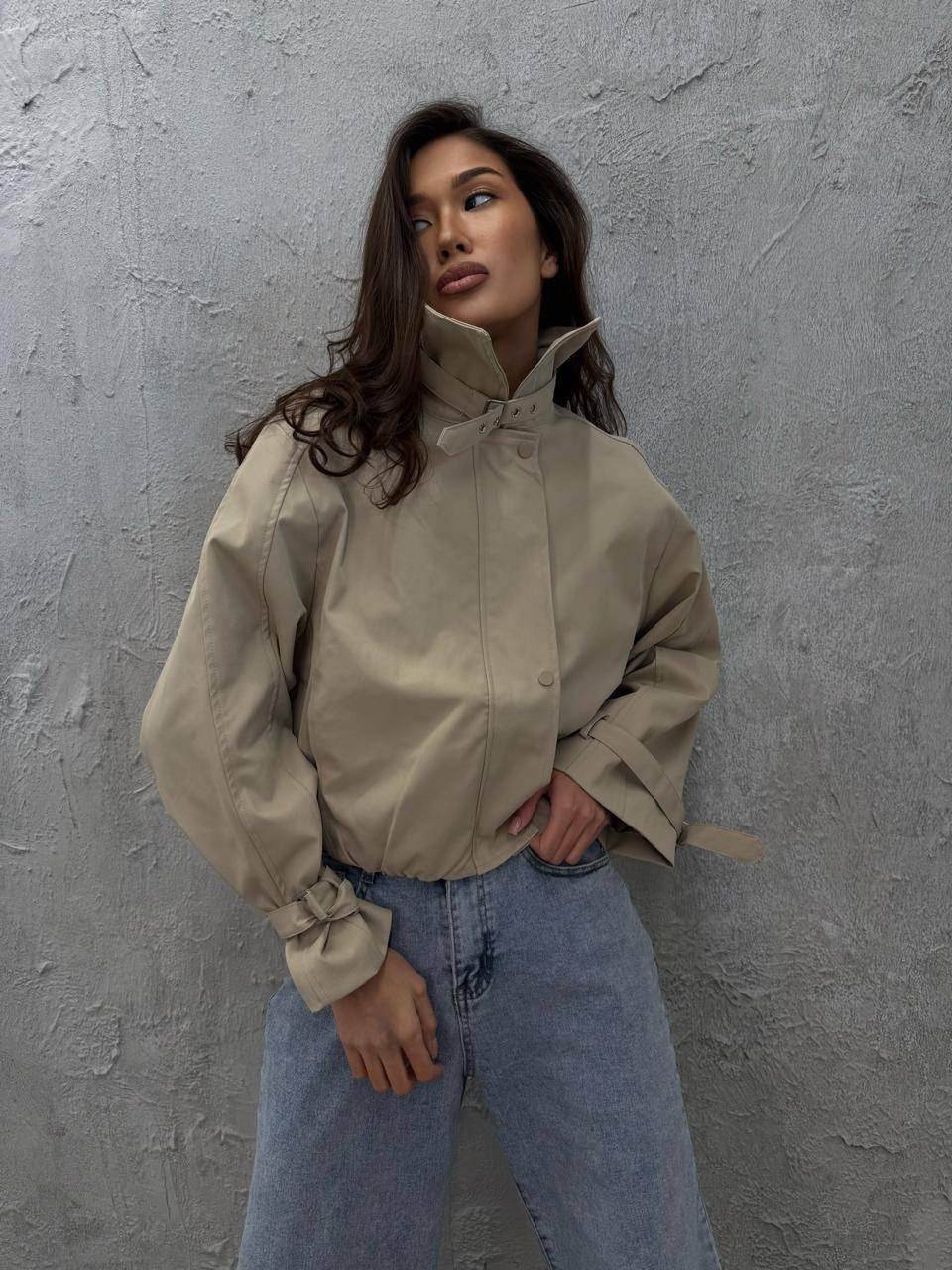 куртка бомбер,куртка модная,черная куртка бомбер,женская куртка бомбер,куртка женская