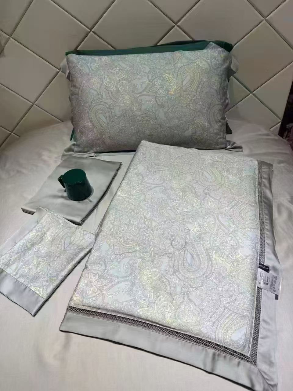 комплект постельного белья с одеялом,комплект постельного белья с готовыми одеялами,постельное белье комплект,комплект постельного белья итальянские традиции,постельное белье с одеялом тенсель