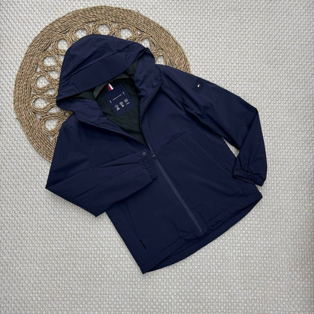 демисезонная куртка,куртка,легкая куртка,ветровка,куртка весенняя мужская