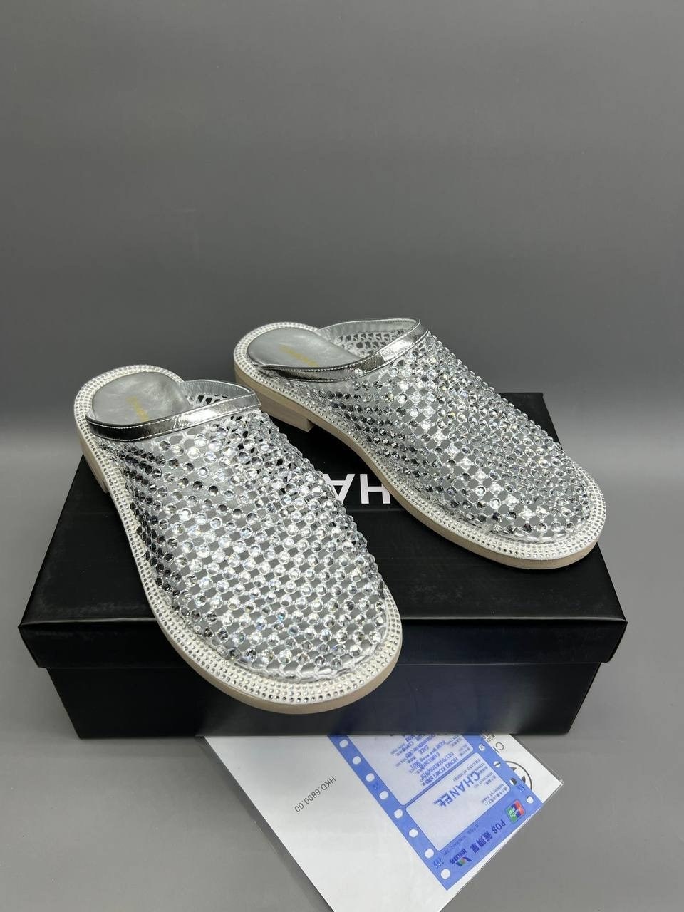 ,шлепанцы женские,модные шлепанцы,женские шлепанцы летние,шлепки женские