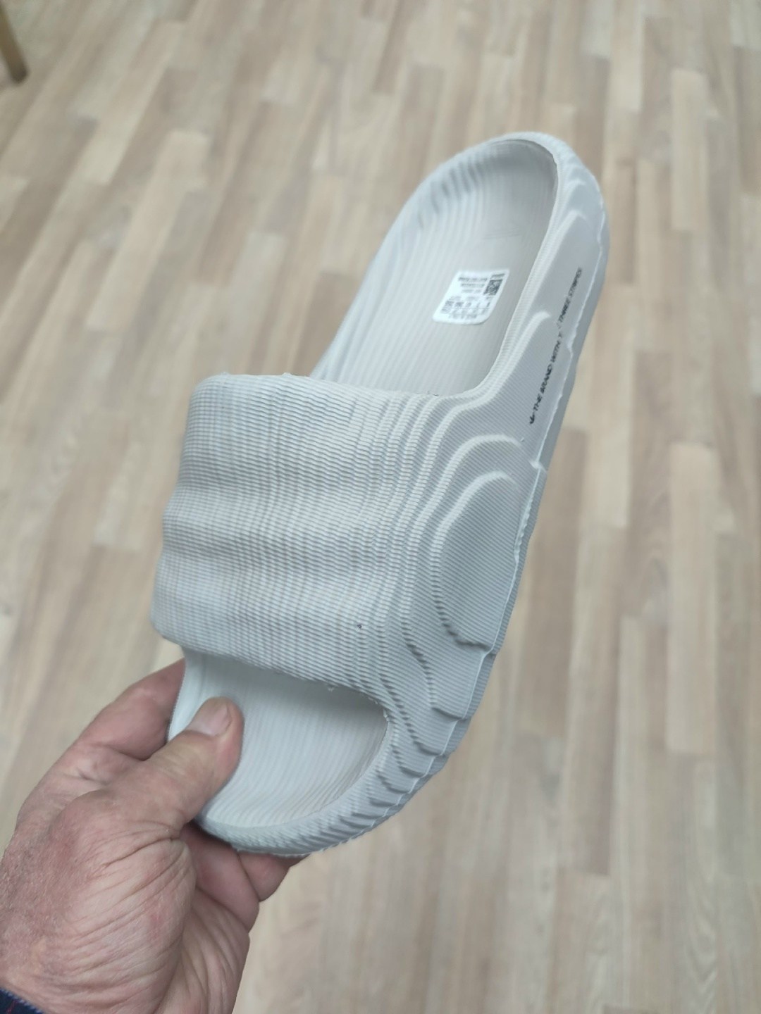 adidas originals adilette 22 slides,шлепанцы adidas,модные тапочки,,женские шлепанцы