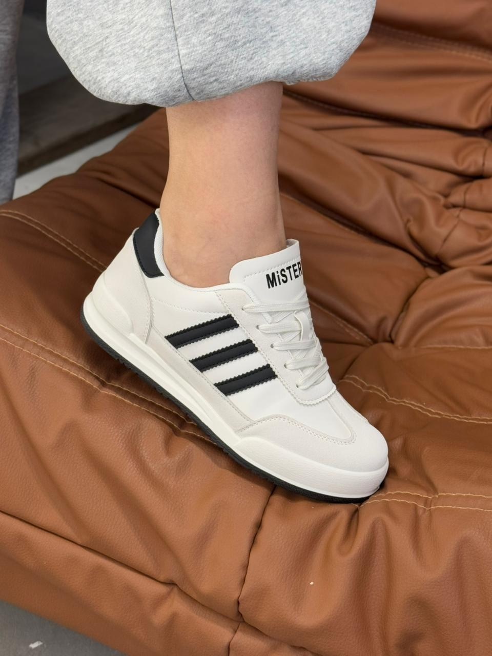 женские кроссовки,белые кроссовки женские,белые кроссовки,,белые кроссовки для женщин