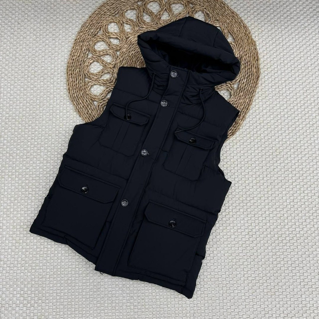 жилетка монклер синяя,детская жилетка монклер,жилетка moncler,жилетка монклер,монклер жилетка темно синяя