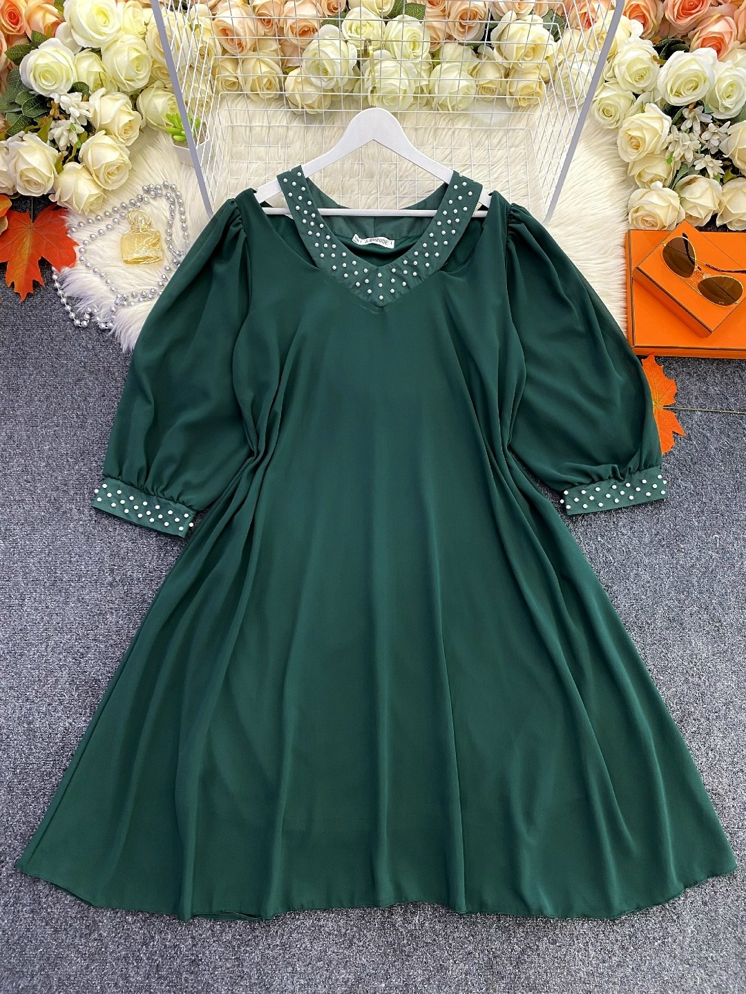 нарядное платье,платье,женское платье,модное платье,платье