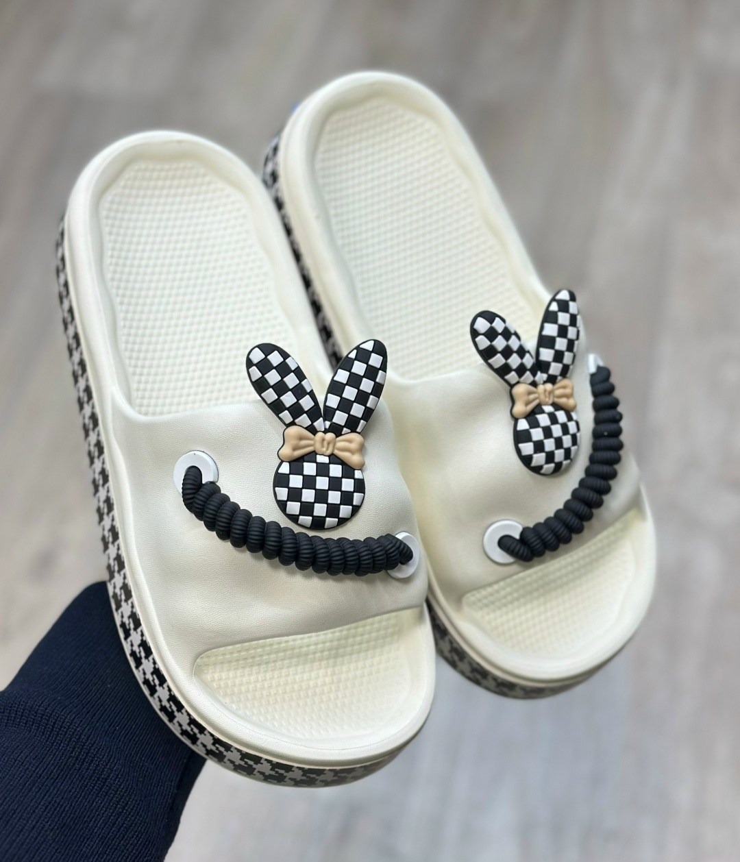 ,шлепанцы женские,летние тапочки,домашние тапочки женские,модные тапки