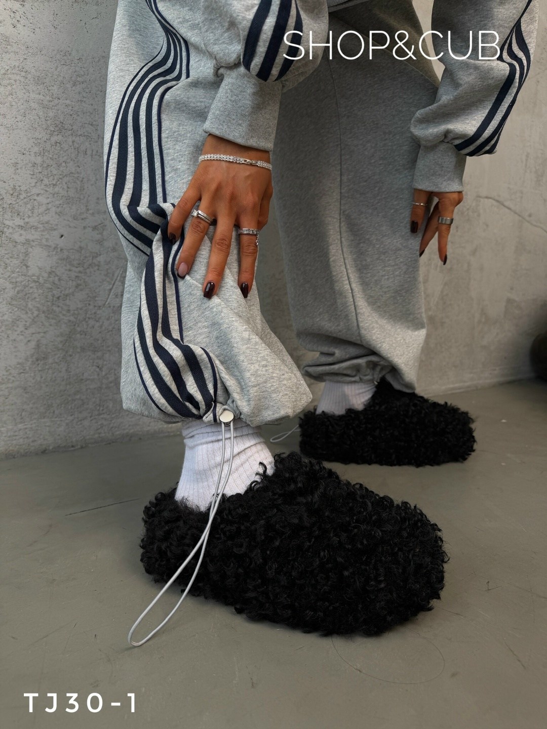 красный костюм адидас ориджинал,cпортивный костюм теплый женский,красный костюм адидас женский оригинал,костюм женский теплый,костюм спортивный