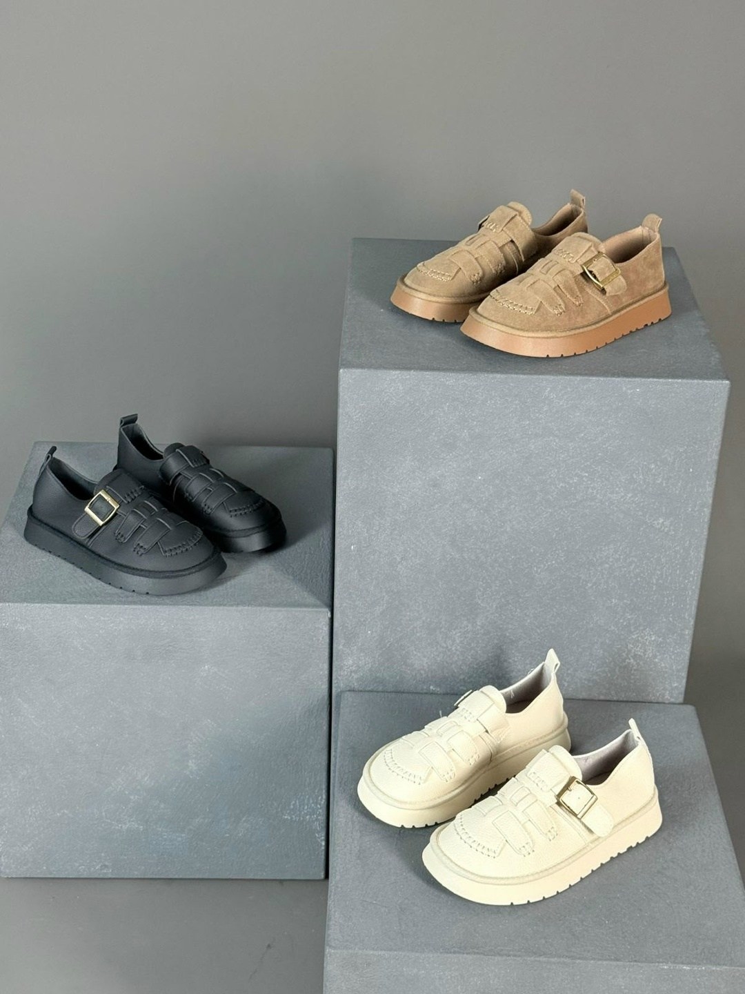 , женская,обуви,женские лоферы,лоферы с пряжкой