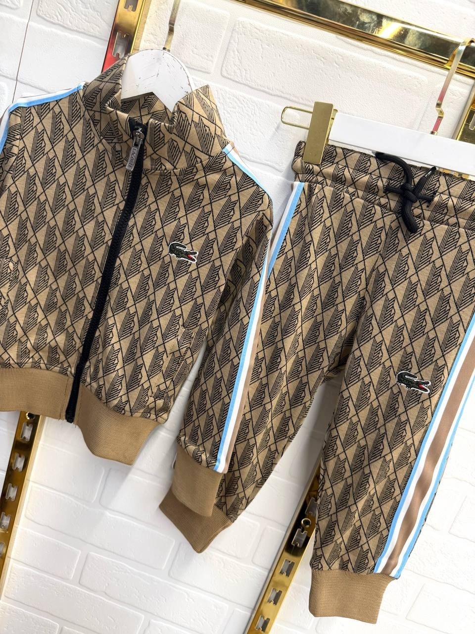 детский костюм в стиле гуччи gucci,спортивный костюм gucci,baby boy gucci tracksuit,детские костюмы,костюм мужской гуччи