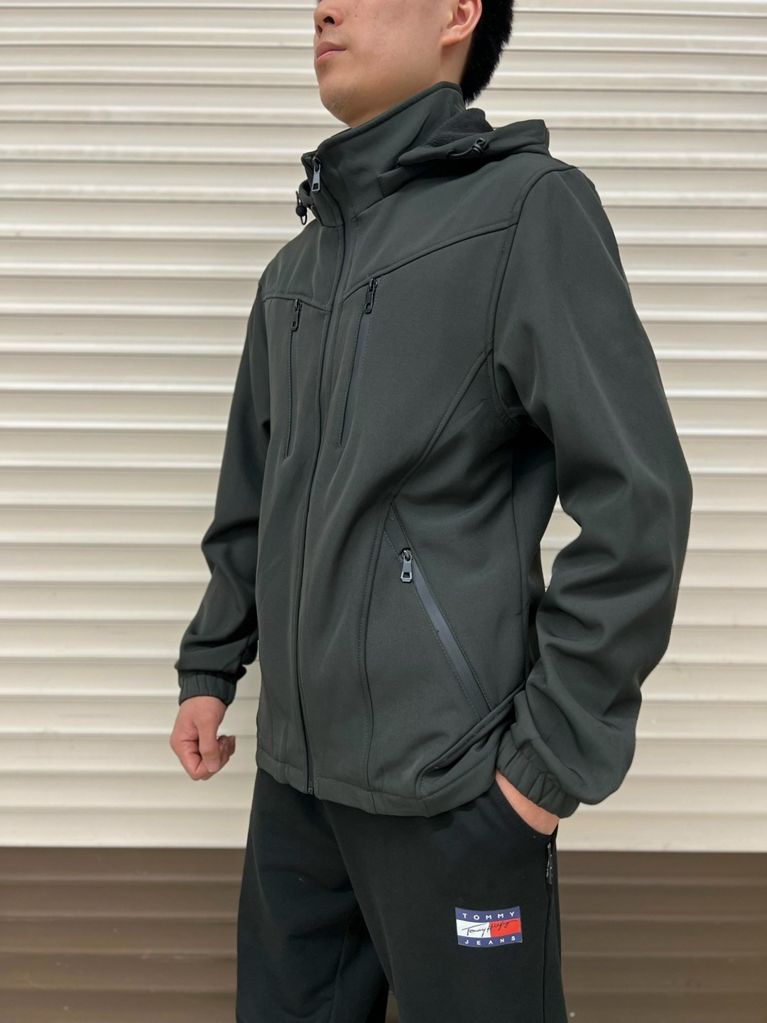 демисезонная куртка,куртка adidas мужская,куртка adidas,куртка спортивная