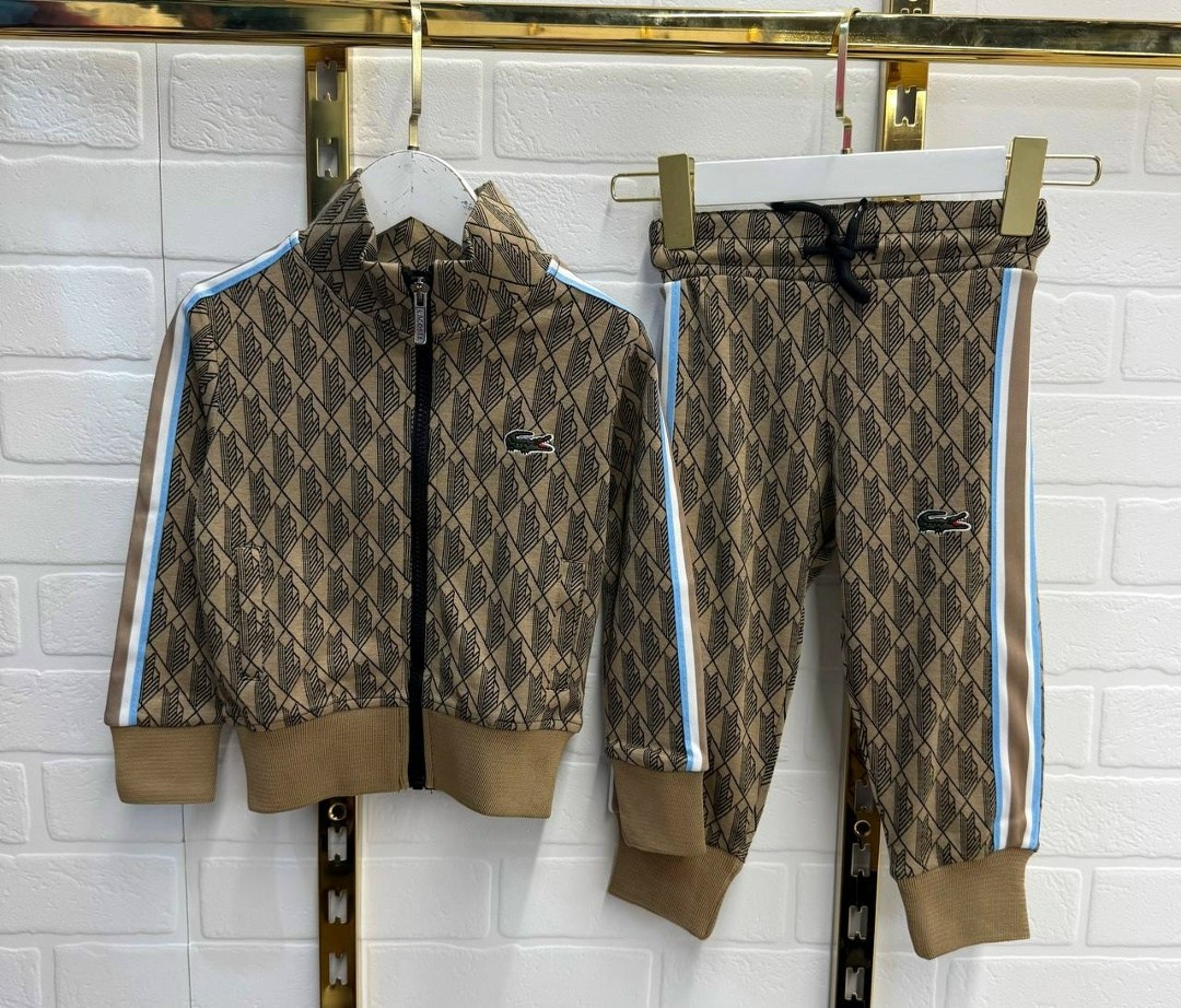 детский костюм в стиле гуччи gucci,спортивный костюм gucci,baby boy gucci tracksuit,детские костюмы,костюм мужской гуччи