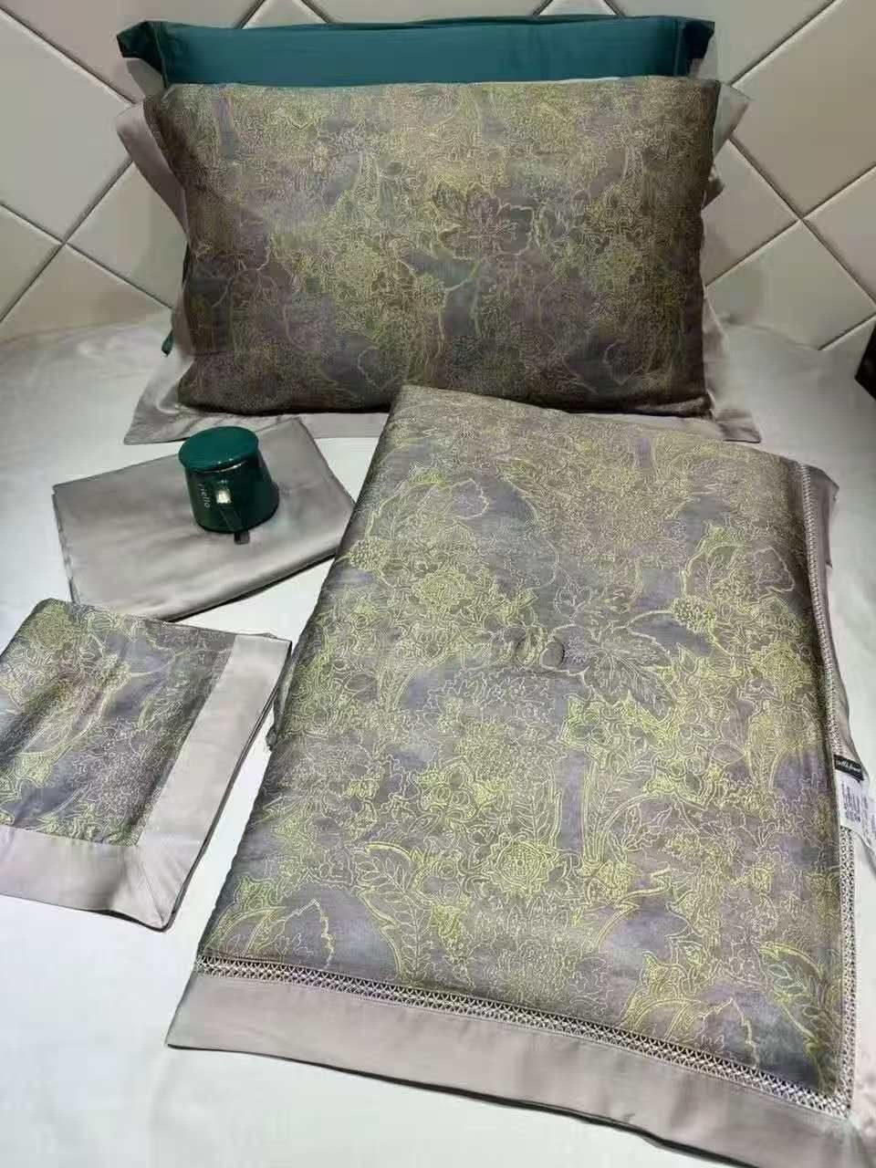 комплект постельного белья с одеялом blumarine,комплект постельного белья с одеялом,комплект постельного белья с готовыми одеялами,постельное белье комплект,комплект постельного белья la perla