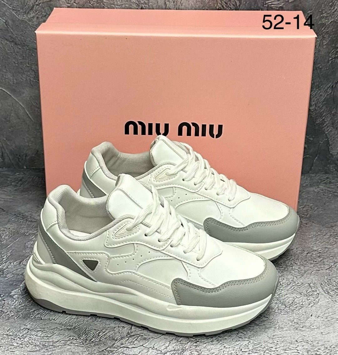 ,кроссовки женскиe,модные кроссовки,массивные кроссовки,стильные кроссовки