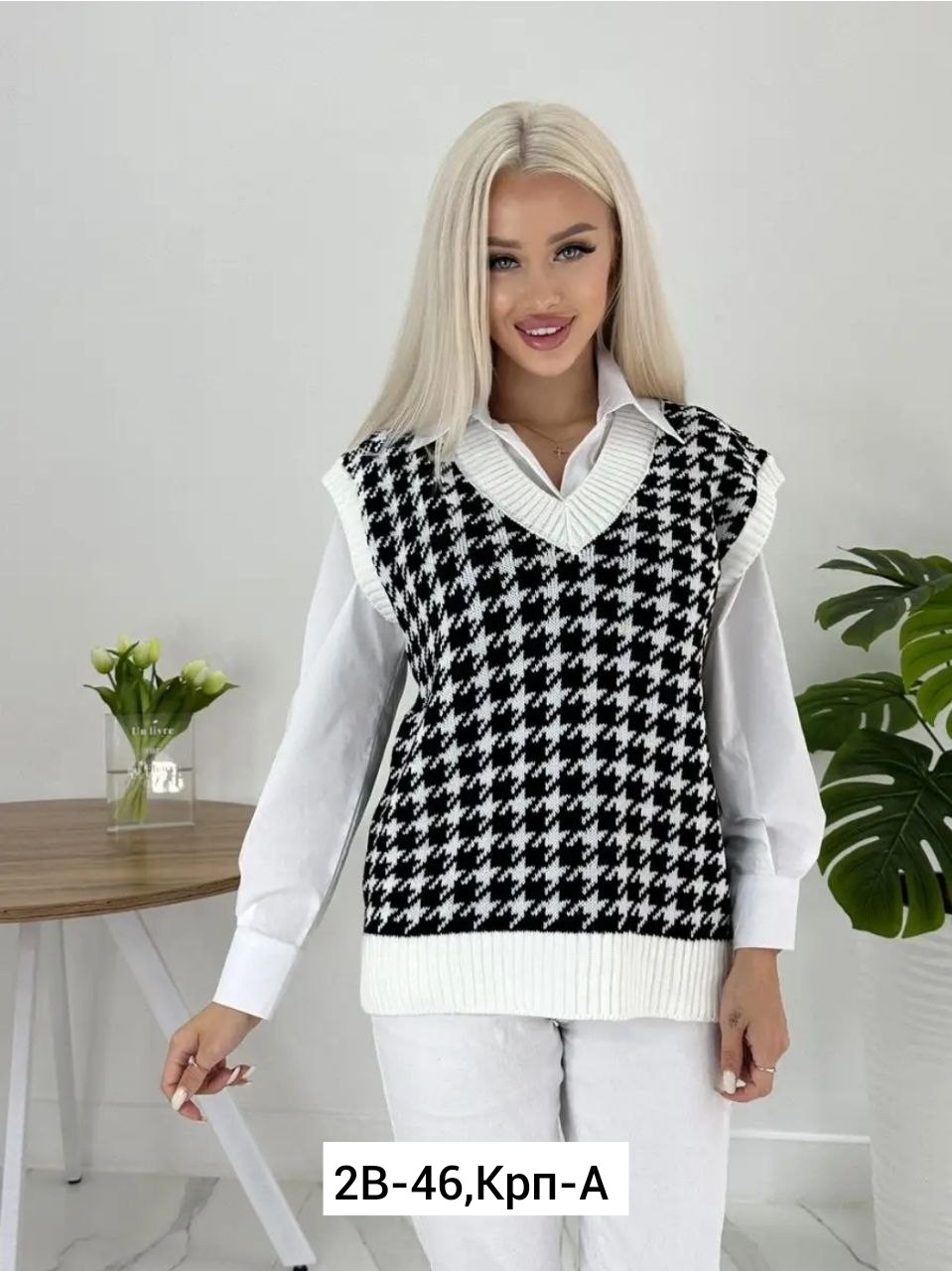 женский вязаный жилет,жилетка женская вязаная,жилет вязаный трикотажная безрукавка,жилет вязаный,жилет женский гусиная лапка
