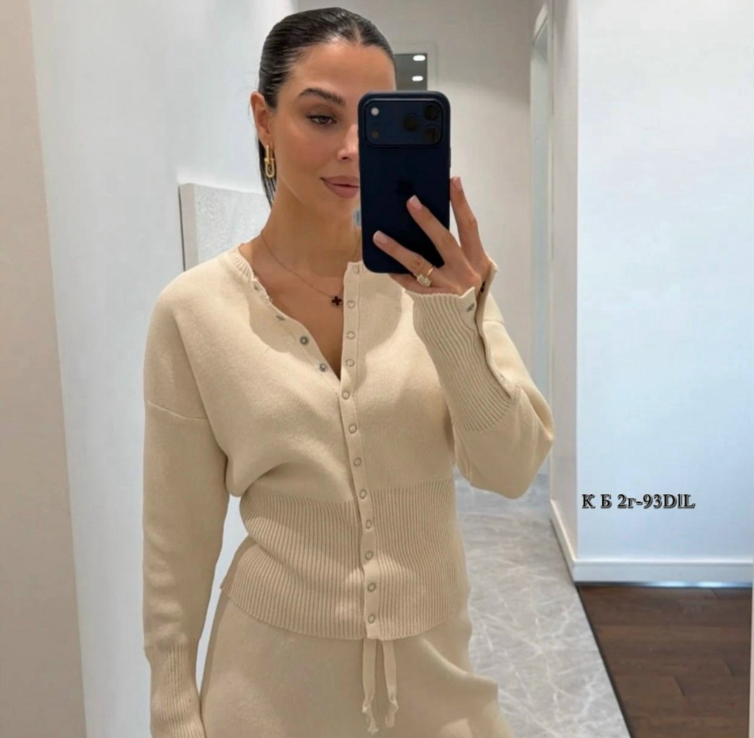 брючный костюм,женский костюм,трикотажный костюм брючный,вязаные костюмы,трикотажный костюм