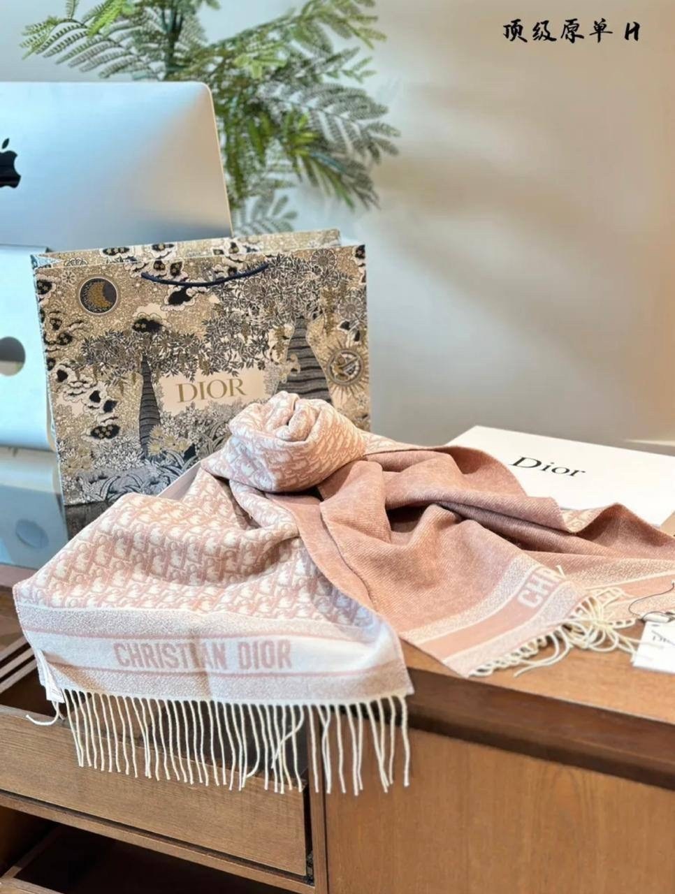 палантины dior,палантин диор,палантин женские,шарф платок,палантин платок