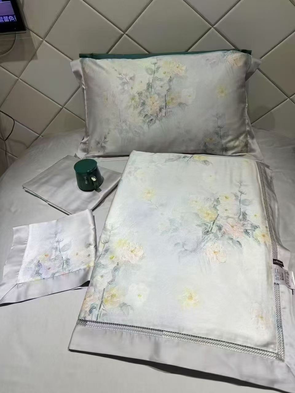 комплект постельного белья с одеялом blumarine,комплект постельного белья с одеялом,комплект постельного белья с готовыми одеялами,постельное белье комплект,комплект постельного белья la perla