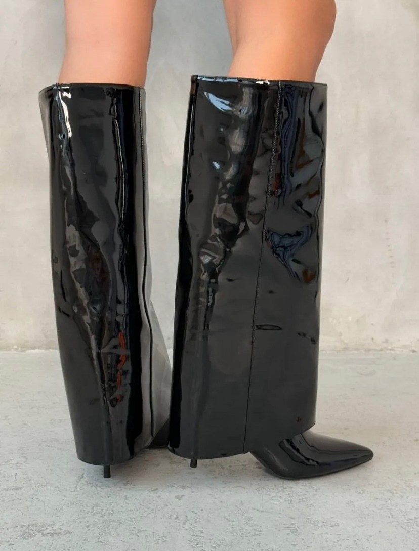 модные женские лакированные сапоги выше колена,сапоги модные,женские сапоги,сапоги трубы на каблуке лаковые еврозима valentina wang,сапоги
