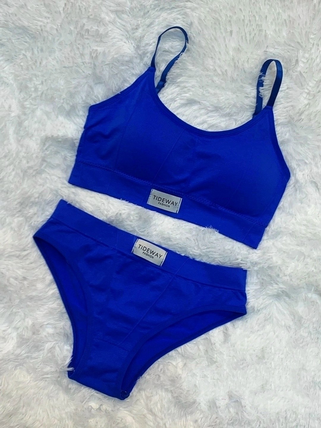 комплект женского нижнего белья,комплект нижнего белья,нижне бельё женское,комплект белья женский,нижнее белье комплект топ трусы женское